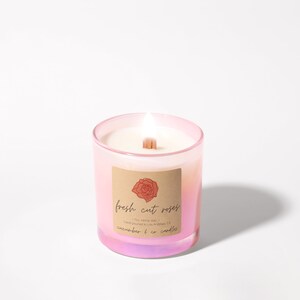 ソイ・スペシャルキャンドル【freshly cut roses】 Fresh cut roses • 7oz. hemp wax candle • green leaves, ozone
