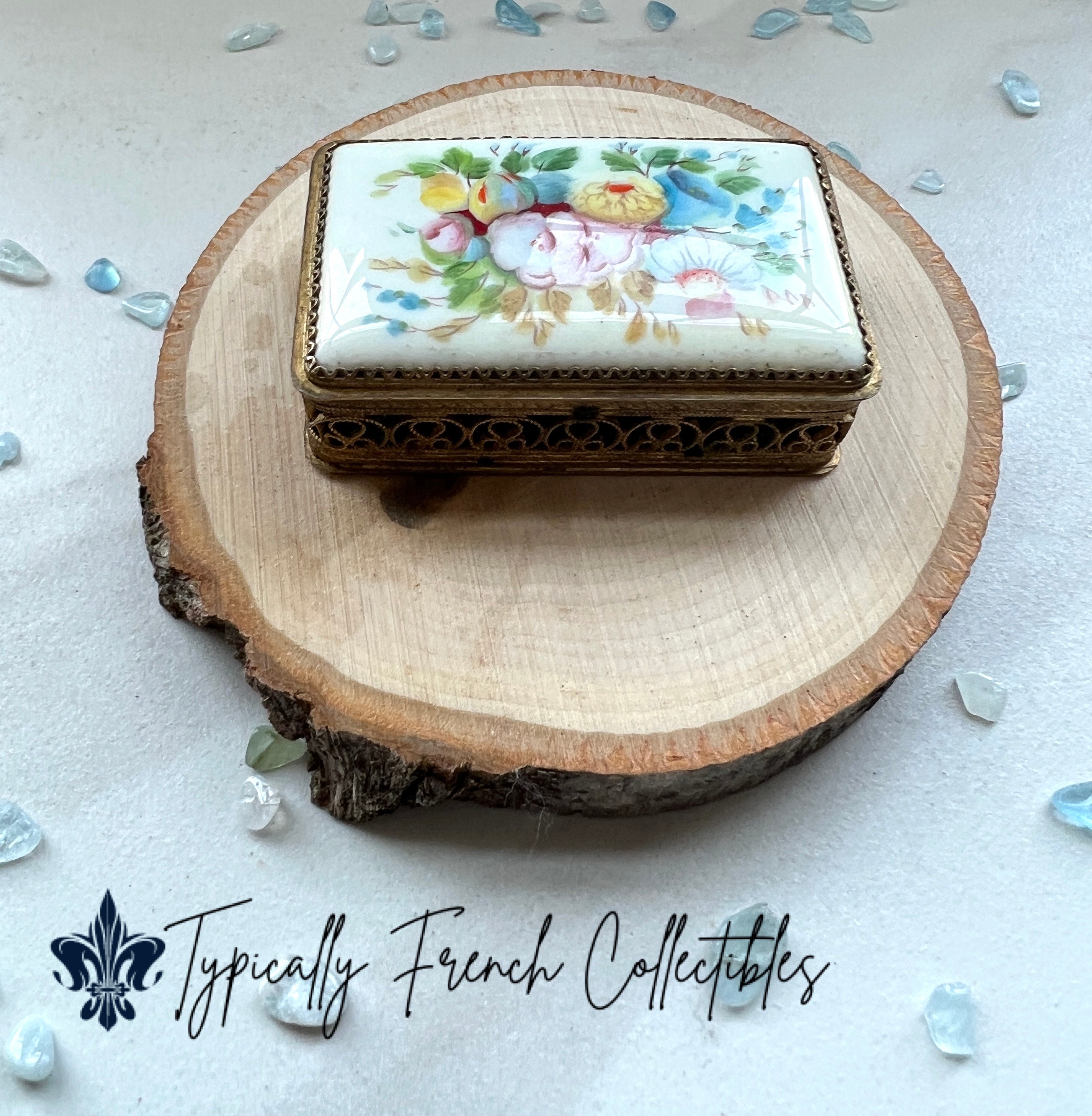Vintage Floral Trinket Box: Hand-painted Porcelain USSR Keepsake