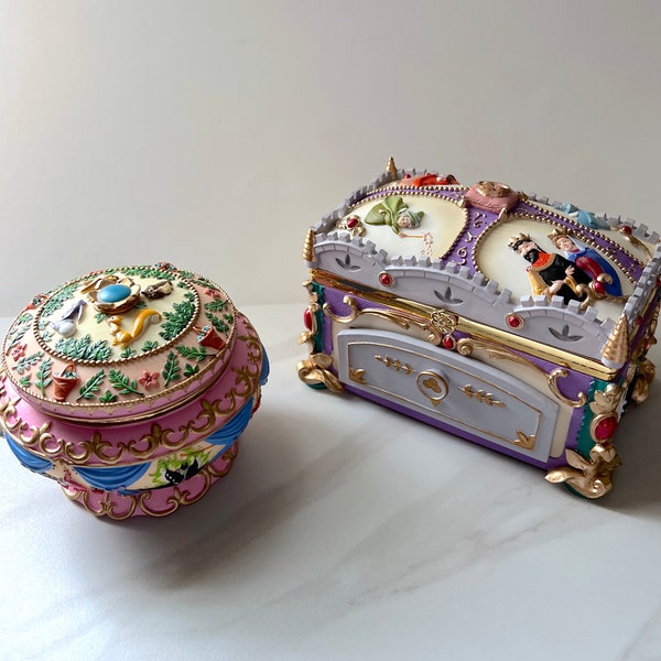 Sleeping Beauty Music Box. Vintage Set of two music boxes. Disney Music Box. Sleeping Beauty Gift. Disney Gift. Vintage Disney Princess Gift
