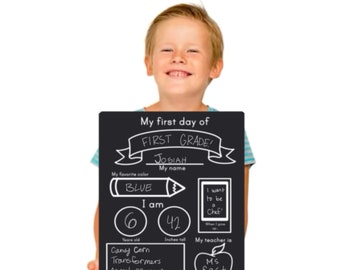 Regreso a la escuela Mi primer día de clases / Descarga digital en blanco y negro Primer día de clases