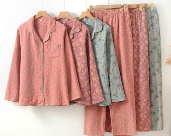 Vintage Wildflower Cotton Pajama Set, Botanical Floral Long Sleeve Sleepwear