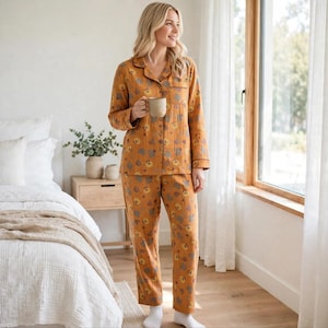 Damen-Pyjama-Set aus Baumwolle mit Teddybär-Patchworkmuster, langärmelig, mit Knopfleiste