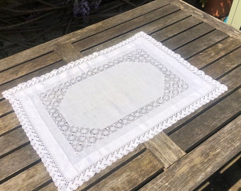 Vintage hand-made lace crochet edge tablecloth linen Hand drawn threadwork table mat