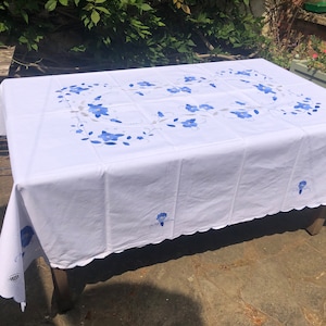 Vintage Handmade Blue Flower Appliqué  Embroidered Lace Detailed Rectangle Tablecloth Wedding Banquet
