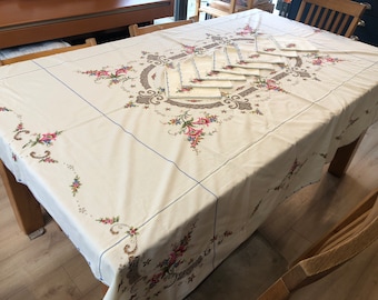 Vintage Embroidered Cross Stitch Hand Made Tablecloth Flower Tea Party Lemon yellow CS34