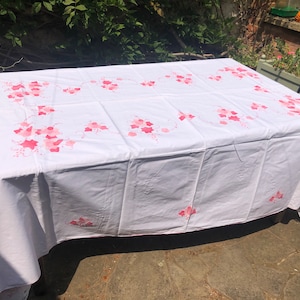 Vintage Handmade Pink Large Flower Appliqué hand sewing table decorations Tablecloth With 12 Matching Napkins