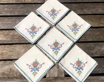 Set of 6 Vintage floral cross stitches hand-embroidered placemats table mats tray mats napkins
