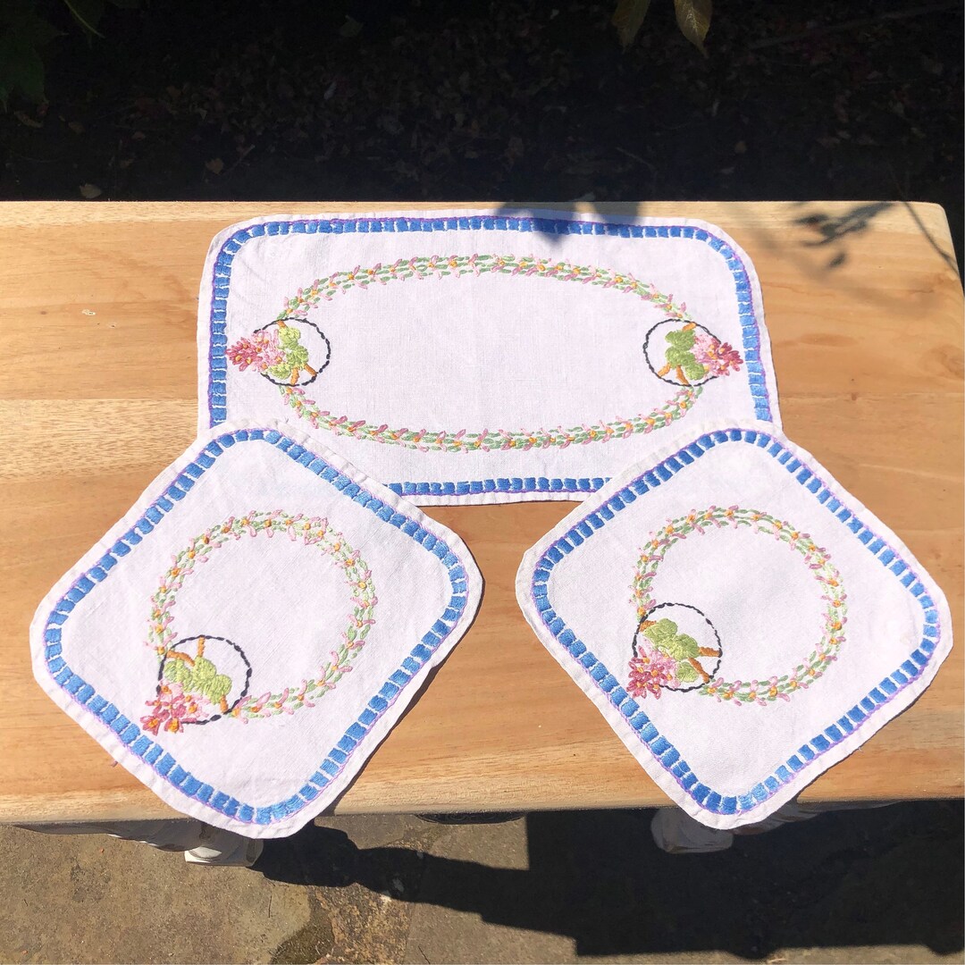 Set of 3 Vintage Floral Hand Embroidered Linens Dressing Table Mats - Etsy