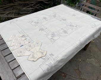 Vintage elegant handmade embroidered tablecloth wedding tea party tablecloth Linen beige