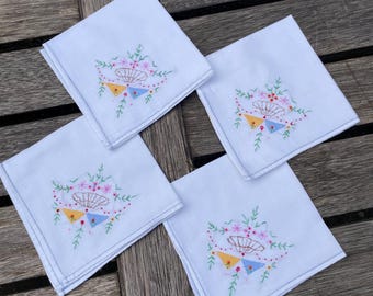 Bundle of 4 Vintage Hand Embroidered Floral Details Napkins Afternoon Tea napkins