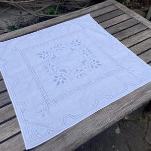 Vintage Drawn Thread Work Handmade Embroidered Tablecloth Linen White Cotton
