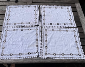 Set van 4 vintage placemats placemats voor tafelkleden met kant uit Nottingham
