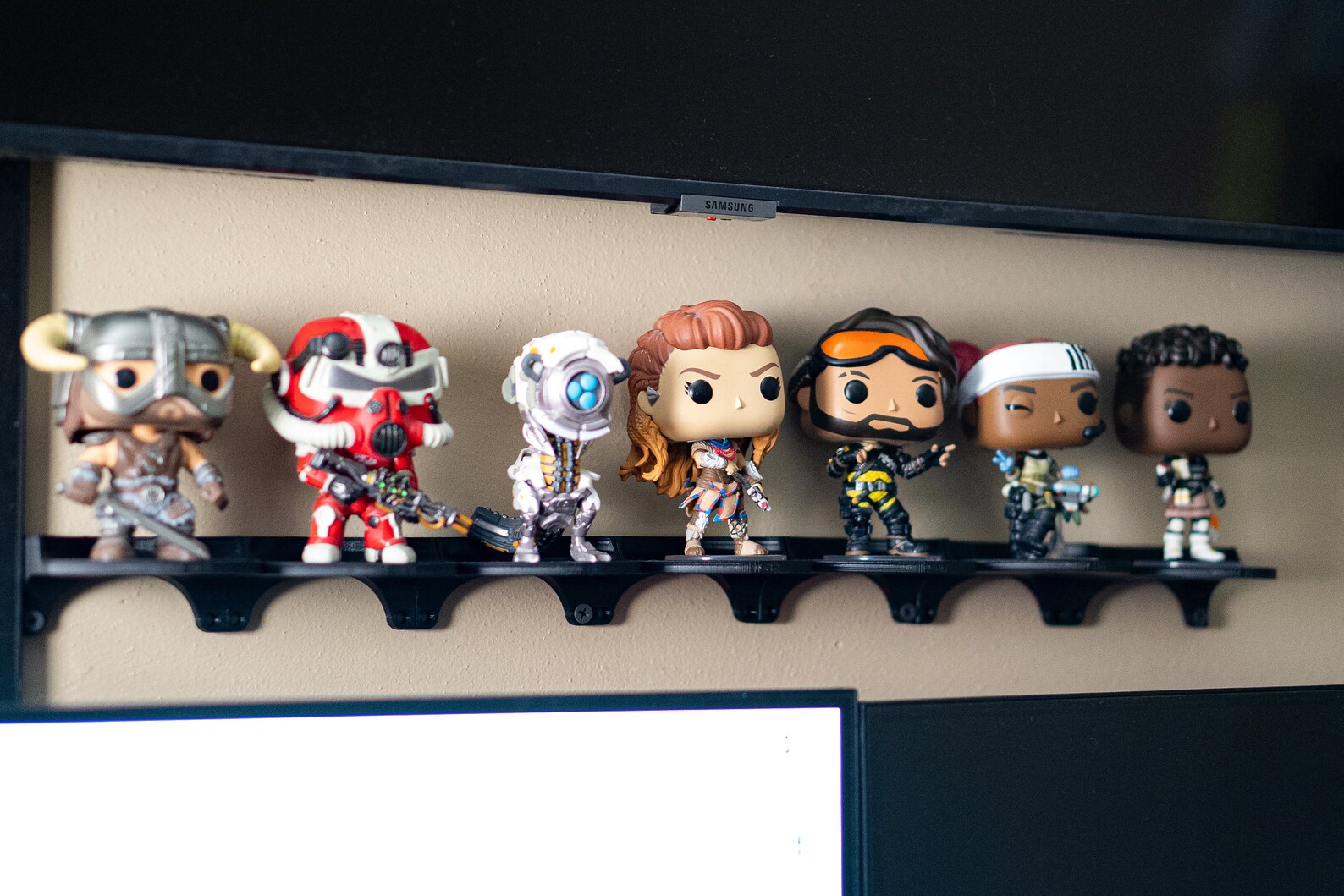 Single 3D Printed Pop Vinyl shelf | Etsy