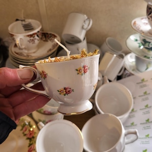 Handmade Teacup Candles | Natural Soy Wax | Various Scents | Upcycled Vintage Teacups | Eco-Friendly Gift image 4
