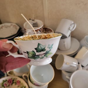 Handmade Teacup Candles | Natural Soy Wax | Various Scents | Upcycled Vintage Teacups | Eco-Friendly Gift image 5