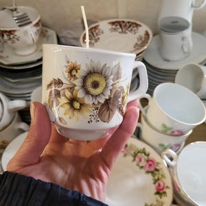 Handmade Teacup Candles | Natural Soy Wax | Various Scents | Upcycled Vintage Teacups | Eco-Friendly Gift image 9