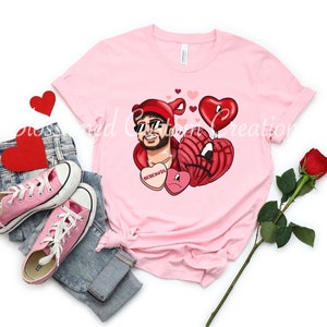 Bad Bunny| Valentine| Bebesota| Valentin&#39;s Day| Candy| Hearts| Concha| Love| Unisex| Women| T-shirt