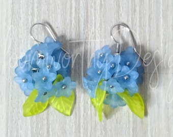 Blue Hydrangea Earrings Floral Cluster Earrings Clip on Earrings Lucite Flower Bunch Earrings Frosted Leaf Dangle Surgical Steel Jewelry