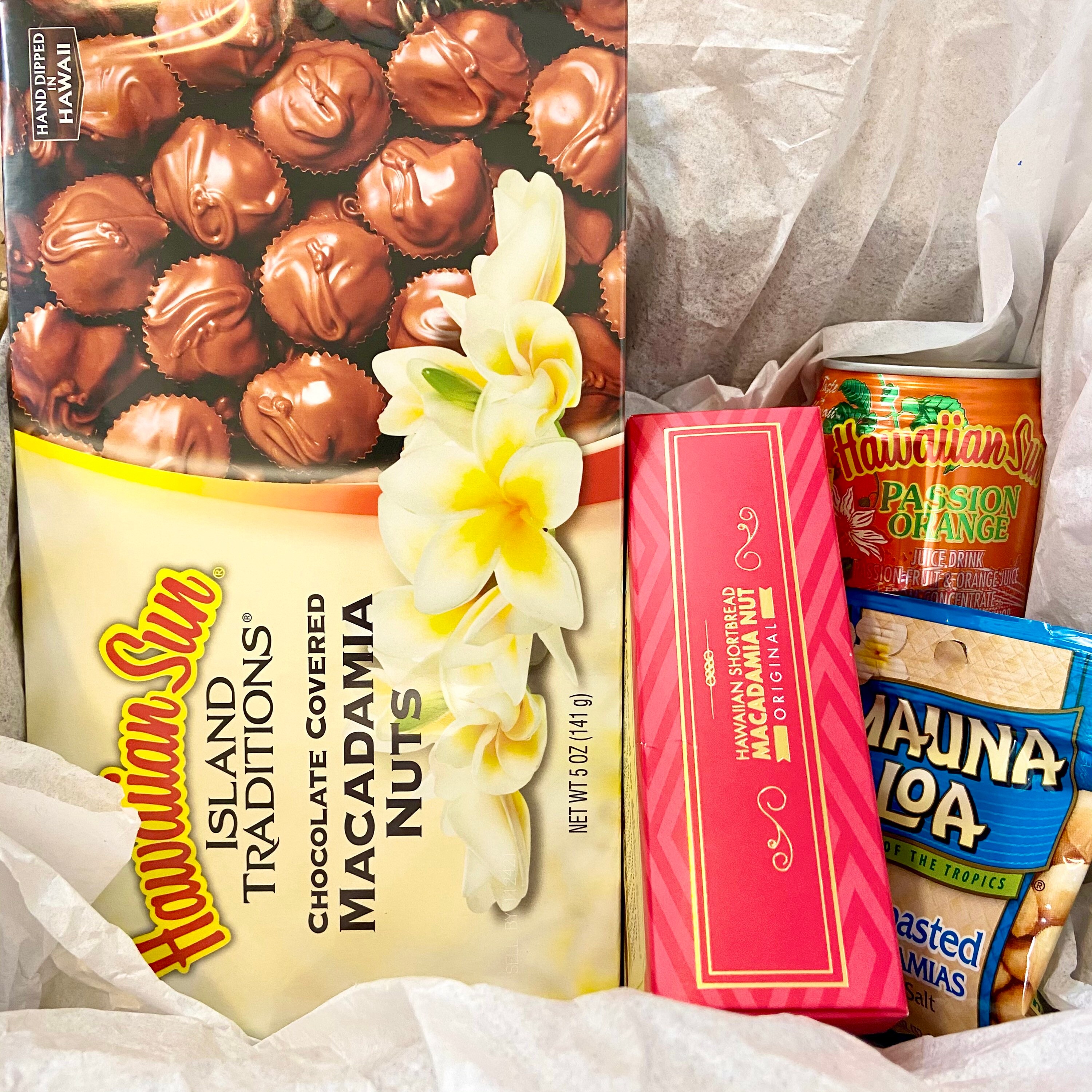Hawaii Favorites Box Hawaii Food Gift Box Hawaii Snack Box Etsy