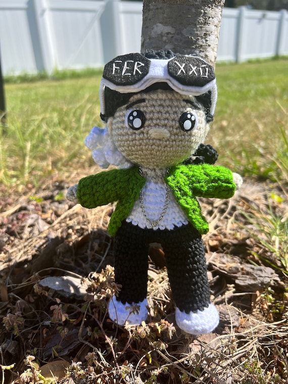 Muneco Feid Feid Crochet Flowers bouquet FERXXO in crochet Amigurumi Flores en ganchillo Regalo para amante de la musica Gift Idea Etsy