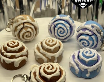 Cinnamon Bun Fidget Clicker – Cute Kawaii Stress Relief Toy, Dessert Sensory Clicker, Fun Anxiety Relief Gift, Bakery-Inspired Fidget Toy