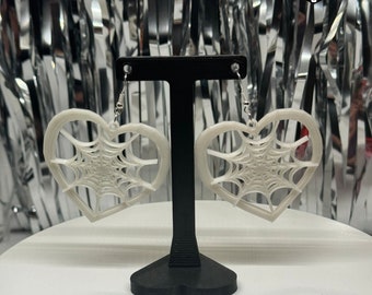 Spindelvävs-hjärta 3D-tryckta örhängen – Gotiska söta smycken, Halloween-romantiska örhängen, Alternativ Alla hjärtans dag-present, Kusliga söta accessoarer för henne