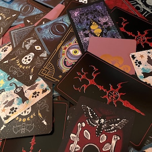 Special Dark/Creepy Halloween Theme Random Tarot Card Draws, Single/Small pulls