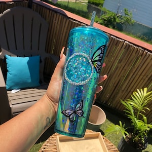 Starbucks Snow Globe Butterfly Limited Edition Summer21 Turquoise Teal Iridescent Kaleidoscope Dome Lid  Venti 24oz Cold Cup