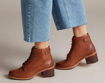 clarks clarkdale tone boot