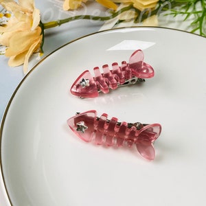 Para różowych spinek do włosów w kształcie ości rybki, spinka w kształcie różowej ości rybki w stylu vintage Y2k, urocze spinki do włosów, urocze spinki do włosów w kształcie rybki dla dzieci, spinka do włosów w kształcie dzioba kaczki
