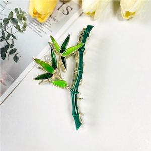 Dripping Oil Green Bamboo Hair Claw Clips, Green Enamel Bamboo Pearl Hair Clamps,Elegant Large Metal Hair Claws for Women,Ponytail Hair Claw