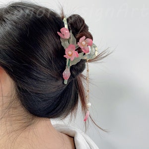 カラフルな花のタッセルヘアクリップ、大きな花のクロスメタルヘアクランプ、太くて細い髪用のヘアクリップ、ヴィンテージでトレンディなヘアクランプ