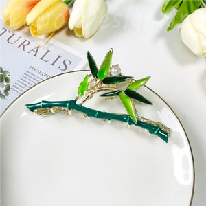 Dripping Oil Green Bamboo Hair Claw Clips, Green Enamel Bamboo Pearl Hair Clamps,Elegant Large Metal Hair Claws for Women,Ponytail Hair Claw image 6