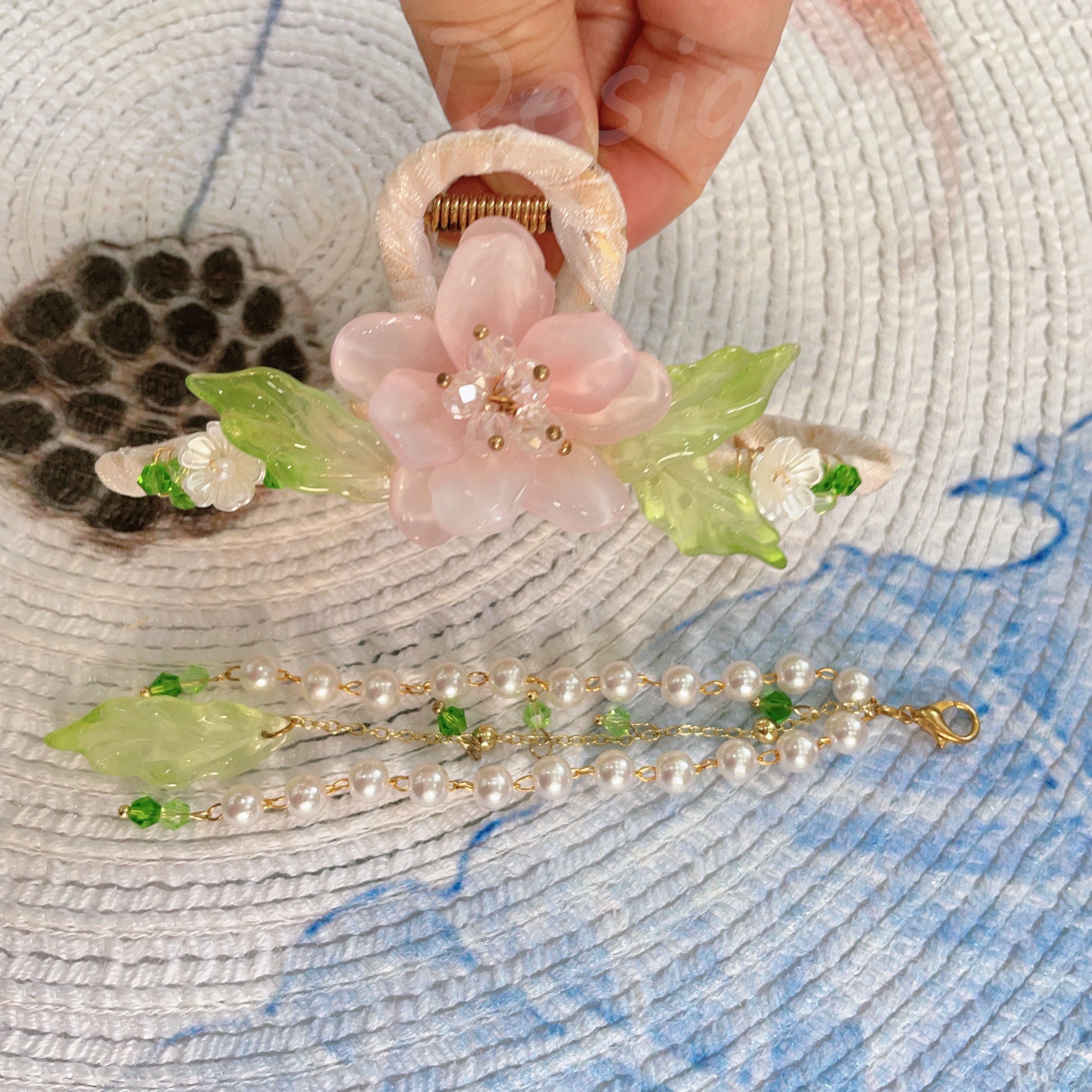 Elegant Pink and Silver Floral‎ Hair Accessory Hair Clip with Crystals Antique Silver Plated Crystal Rhinestone Hair Claw for Thin  main image 2
