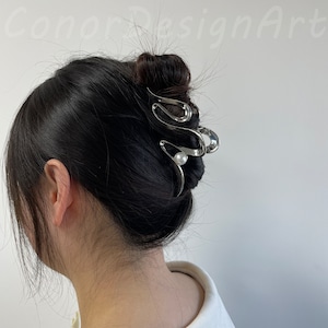 金属製の大きなウェーブヘアクリップ、ミニマリストなポニーテールヘアクリップ、ロングヘア用のエレガントなゴールドシルバーパールヘアクリップ、トレンディなヘアクリップギフト