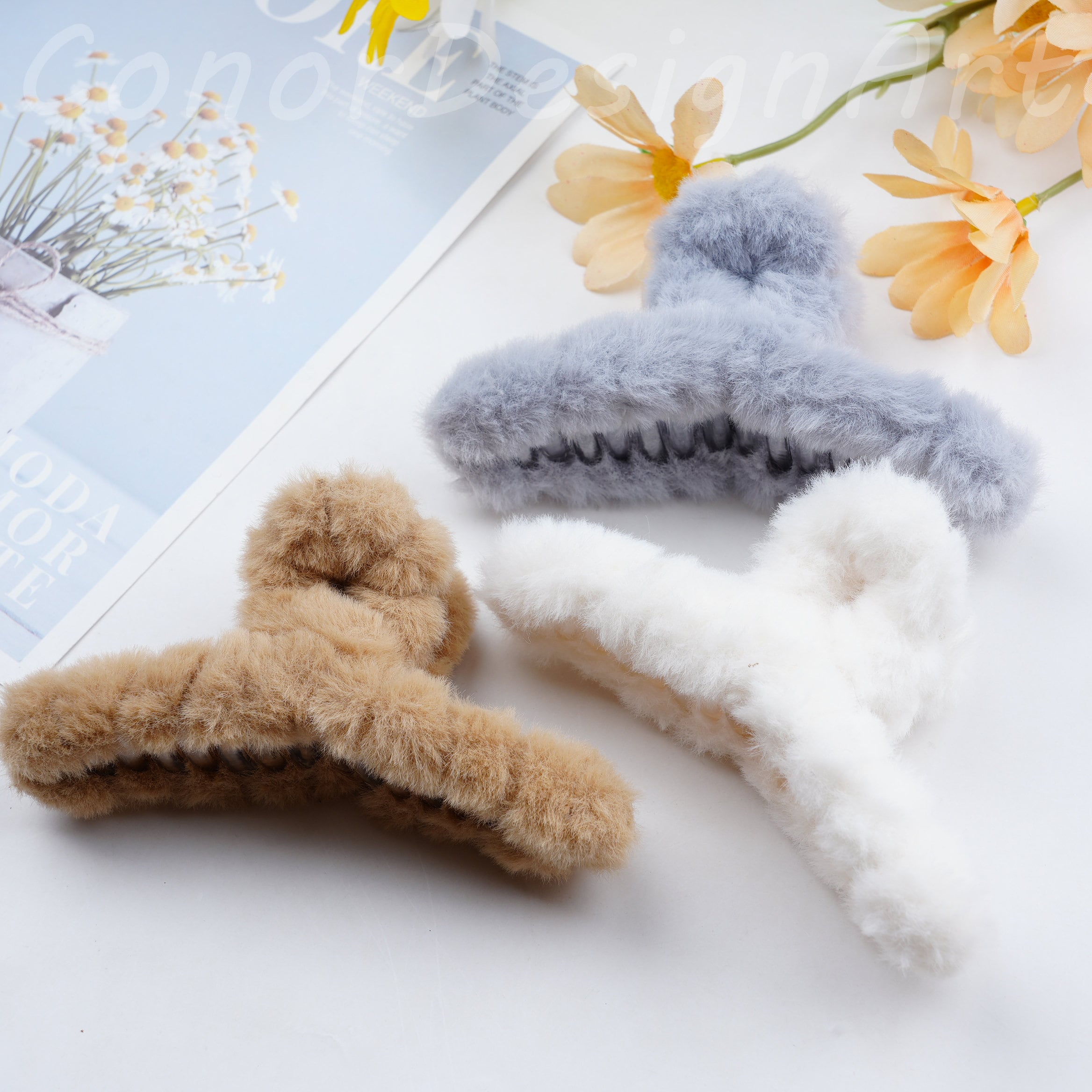 Fluffy hair clip - Etsy 日本