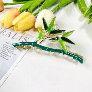 Dripping Oil Green Bamboo Hair Claw Clips, Green Enamel Bamboo Pearl Hair Clamps,Elegant Large Metal Hair Claws for Women,Ponytail Hair Claw image 9