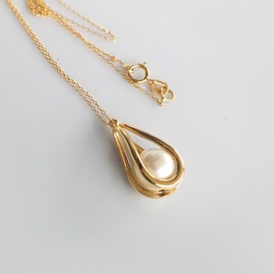 ネックレス・ペンダント Monday Edition _ Teardrop Pearl Pendant Necklace Teardrop Pearl Necklace – J&CO Jewellery