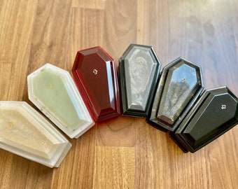 Jewelry box coffin resin