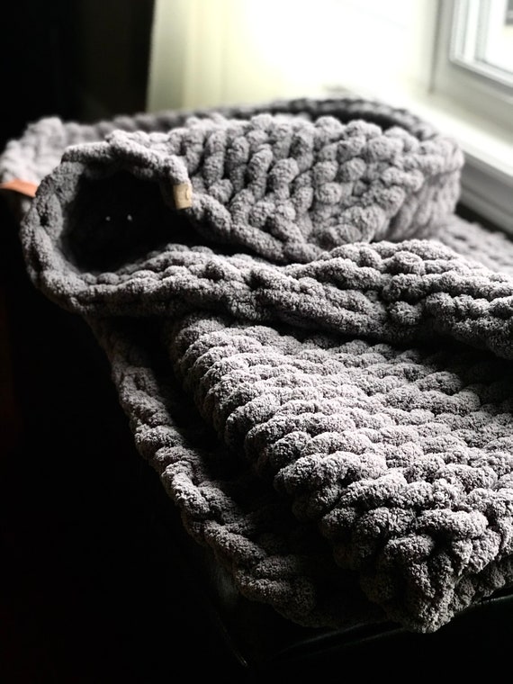Chunky blanket yarn canada sale