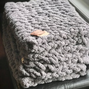 Large Chunky Knitted Thick Blanket, Yarn Woolen Throw Sofa Blanket