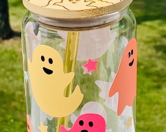 Glow in the Dark Ghost Glass Can Tumbler, Halloween Ghost Cup, Spooky Iced Coffee Glass, Cute Halloween Cup for Fall, Spooky Season Gift