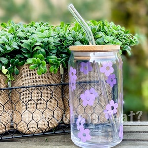 Purple  Flowers Beer Can Glass Tumbler, Purple Floral Glass Can tumbler, Purple Daisy Iced Coffee glass tumbler, Purple Daisy Gift for Mom