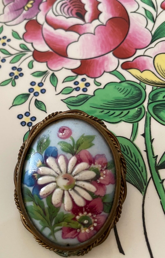 Vintage French Brooch, Limoges, Hand Painted Flow… - image 2