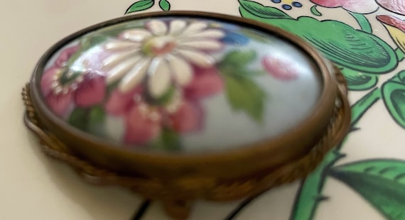 Vintage French Brooch, Limoges, Hand Painted Flow… - image 4