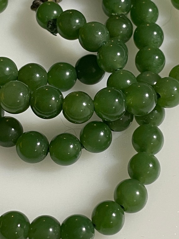 Antique Chinese Jade Bead Necklace