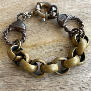 Aris Geldis - Etsy
