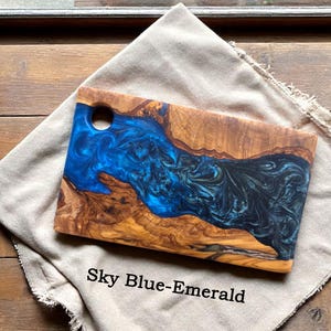 Custom Made Resin&Olive Wood Charcuterie Board,Personalized Epoxy Cutting Board,Cheese-Serving Platter,Engraved Hostess-Housewarming Gift