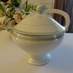 Imposing white soupiere, terrine, porcelain, France, green, gold, antique soupiere