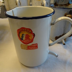 Enamel jug / jug with spout and handle from France, Savon de Marseille, enamel jug, decoration